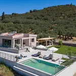 De Hierro Exclusive - Magical Hospitality In A With Pool And Breathtaking Views By Mana Gers