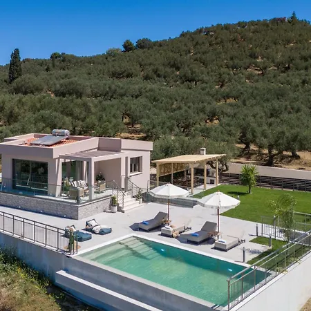 De Hierro Exclusive - Magical Hospitality In A With Pool And Breathtaking Views