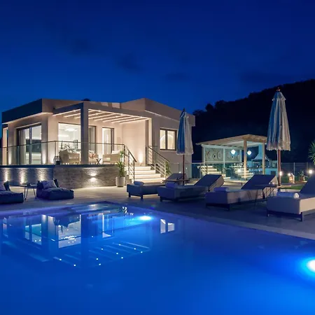 De Hierro Exclusive - Magical Hospitality In A With Pool And Breathtaking Views Planos (Zakynthos)