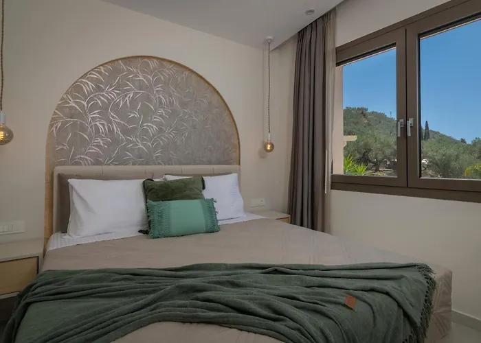 De Hierro Exclusive - Magical Hospitality In A With Pool And Breathtaking Views By Mana Gers Villa *